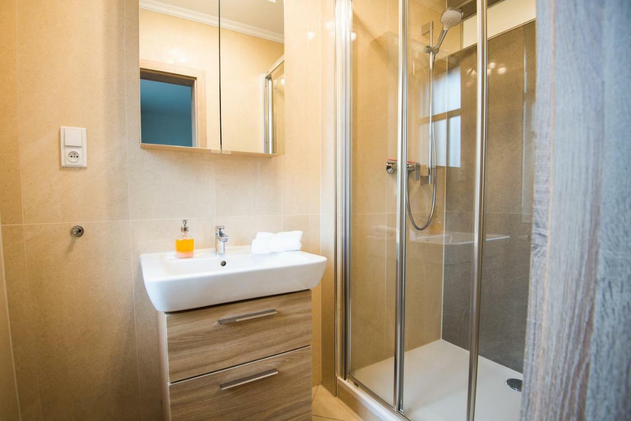 Spa Apartments Bulharska Karlovy Vary Ngoại thất bức ảnh