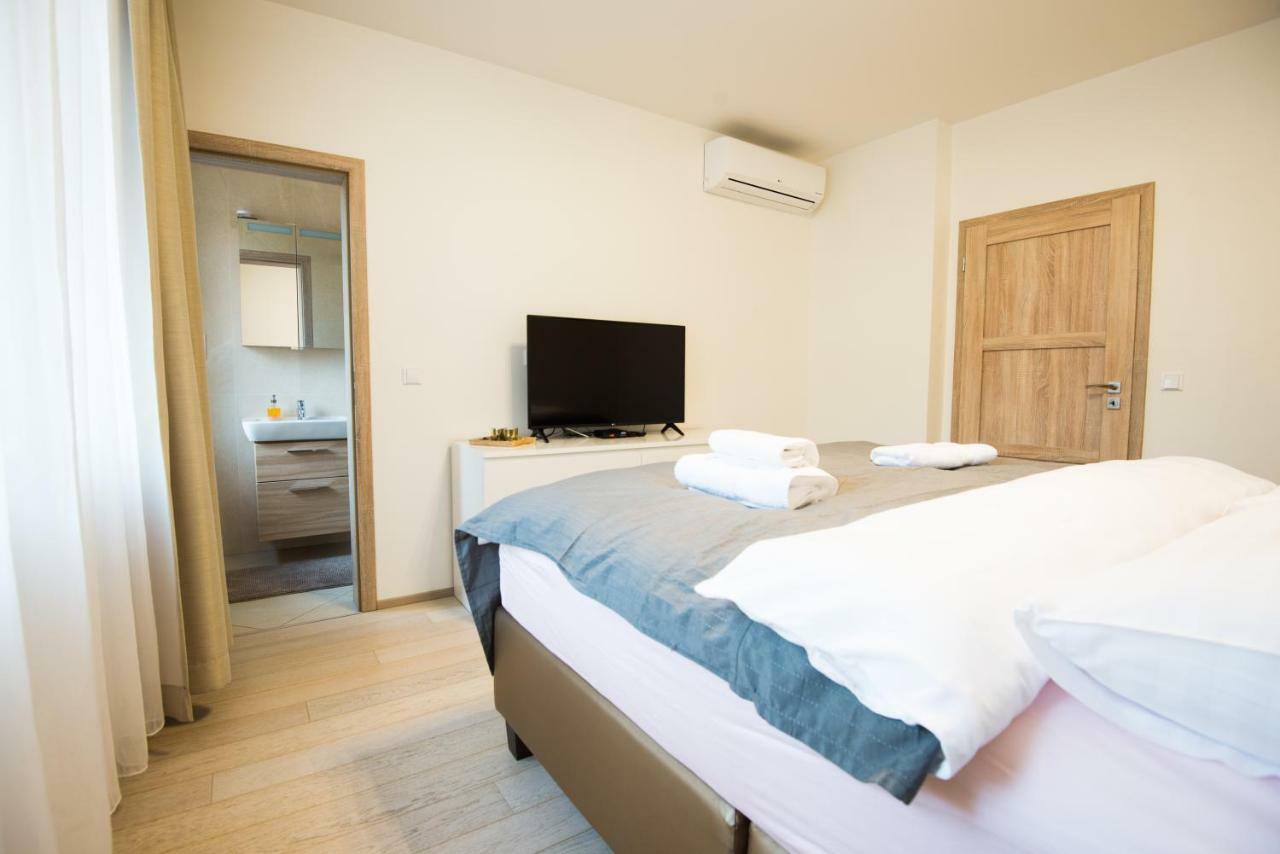 Spa Apartments Bulharska Karlovy Vary Ngoại thất bức ảnh