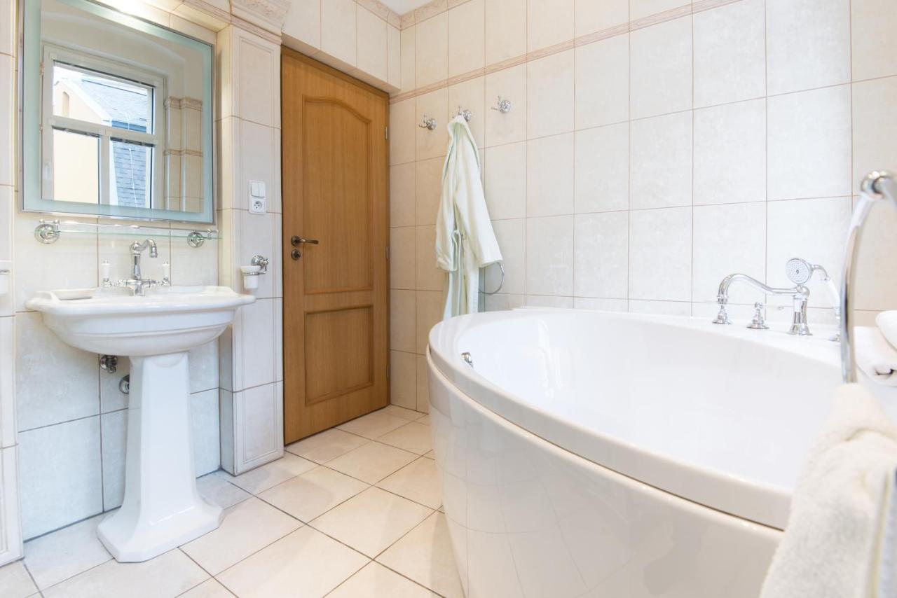 Spa Apartments Bulharska Karlovy Vary Ngoại thất bức ảnh
